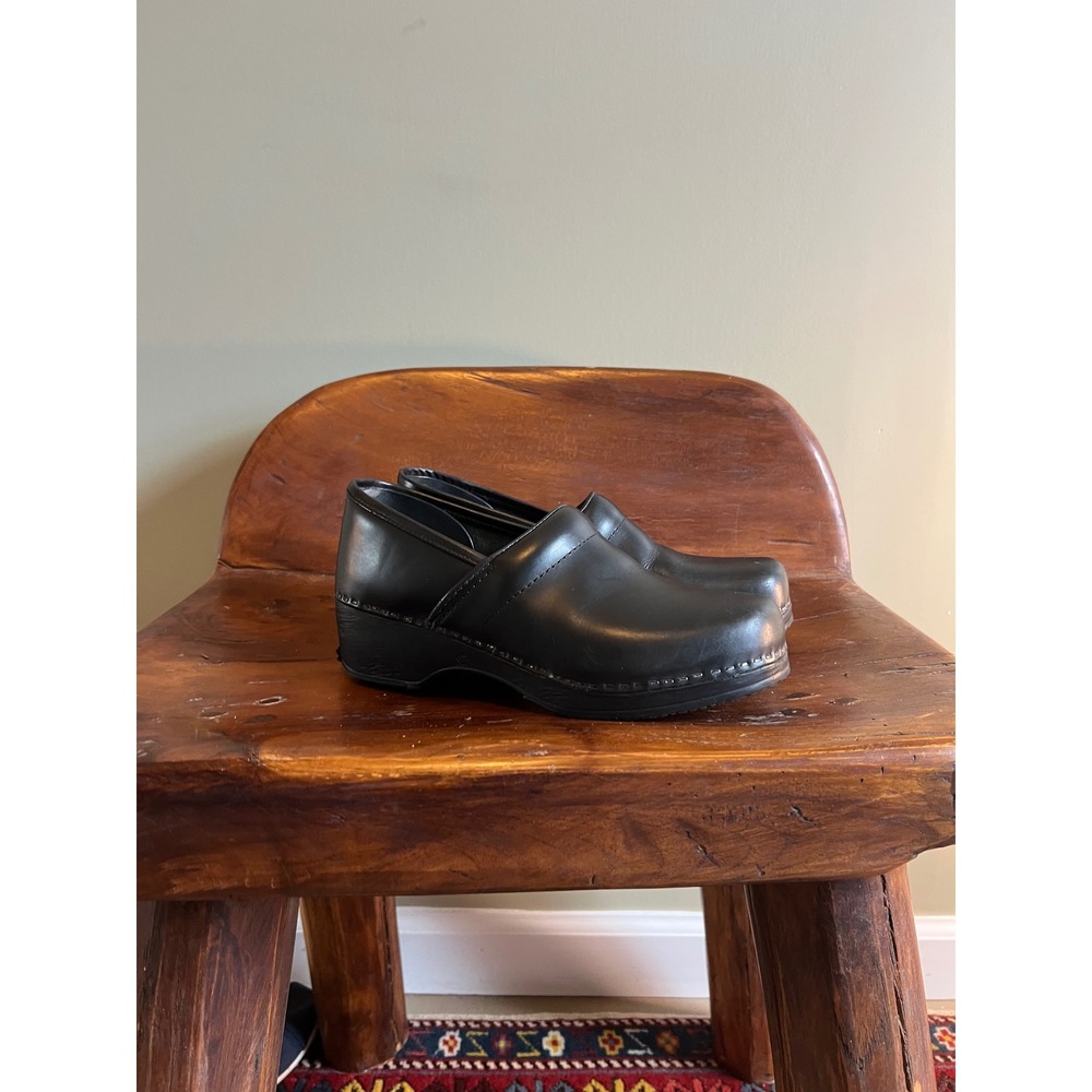 LL Bean Womens Black Leather Clogs Professional Slip On Mules Size 38